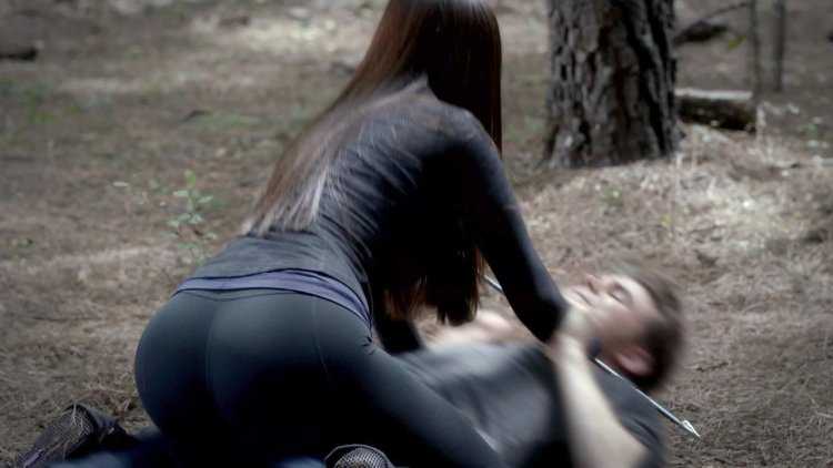 Нина Добрев дневники вампира попа