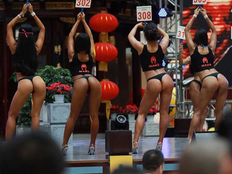 Мисс Bum Bum Китай