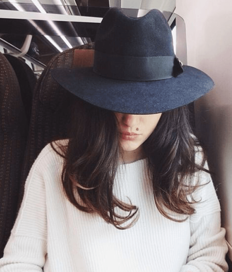 Селфи в шляпе