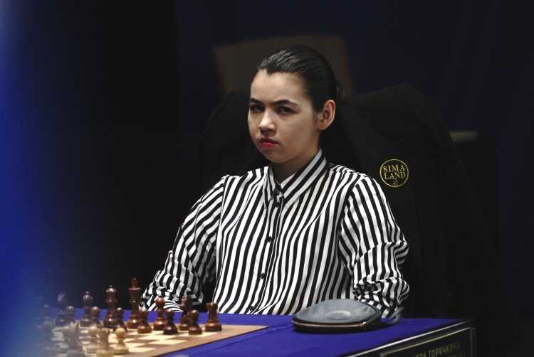 3 Чемпионка мира по шахматам