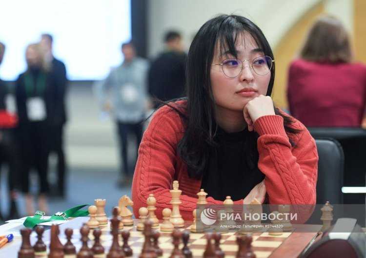 Цзюй Вэньцзюнь шахматы