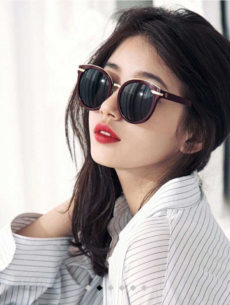 Suzy Bae с очками