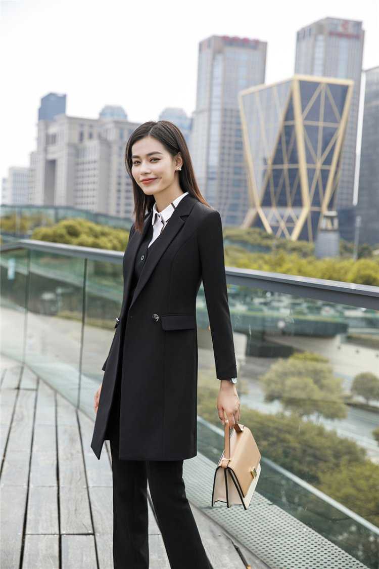 Деловая одежда для женщин