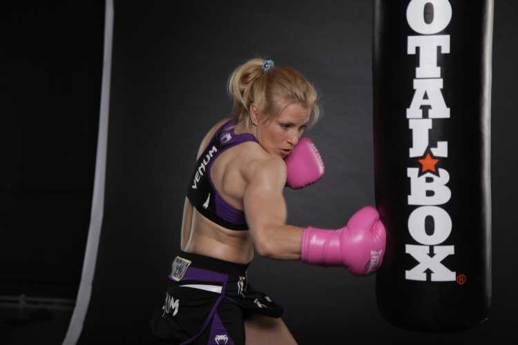 Русская девушка боксер