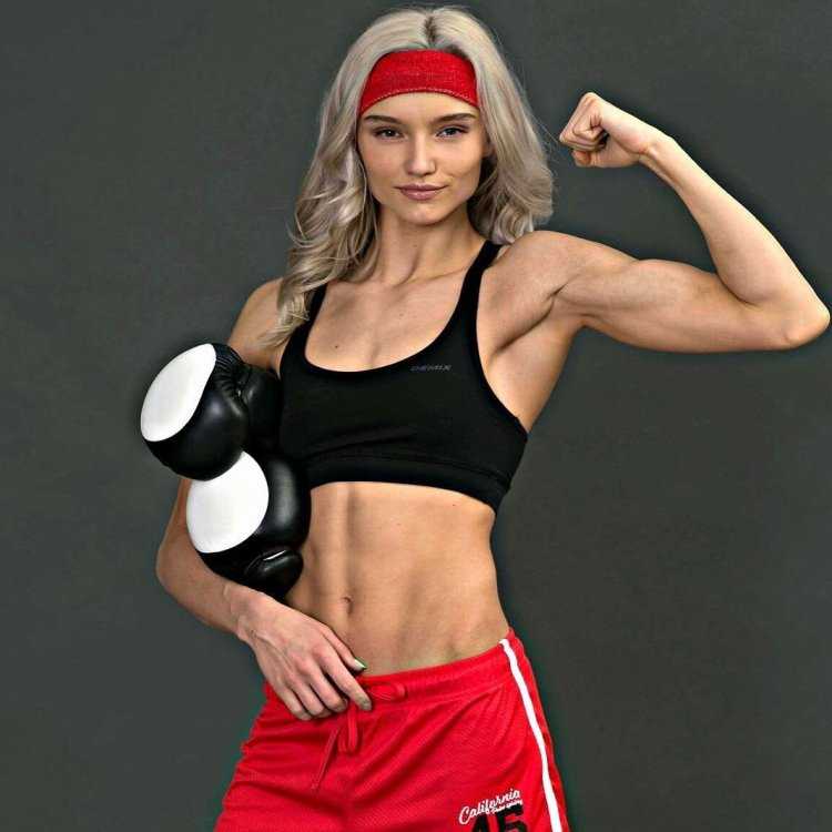 Солуянова, Светлана Юрьевна