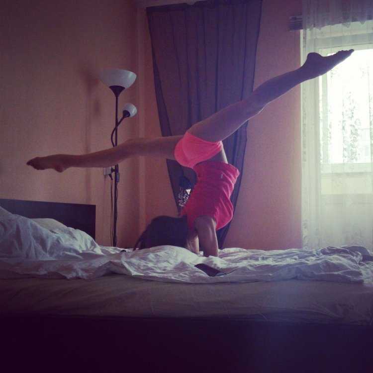 Юлия Ковальчук шпагат