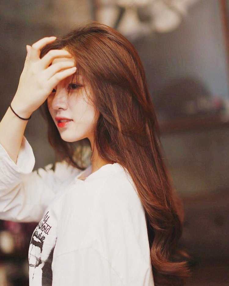 Кореянки с каштановыми волосами