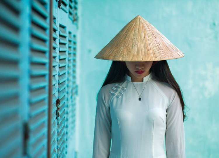 Вьетнамская шляпа нон ла