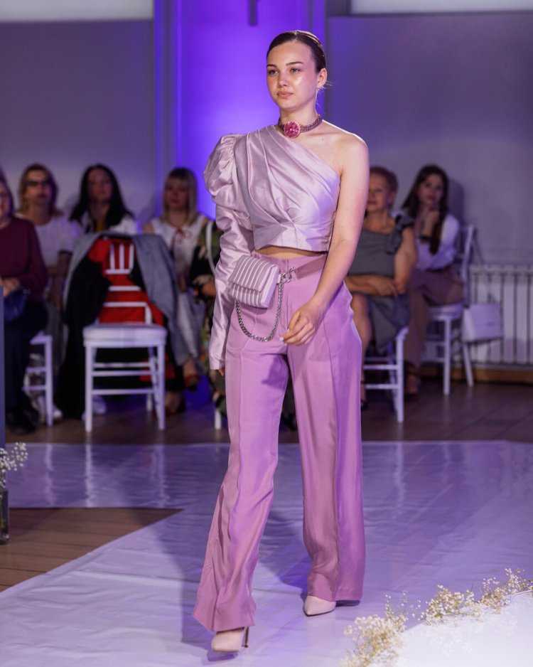 Дизайнер кореянка16