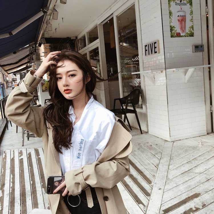 Кореянка в городе