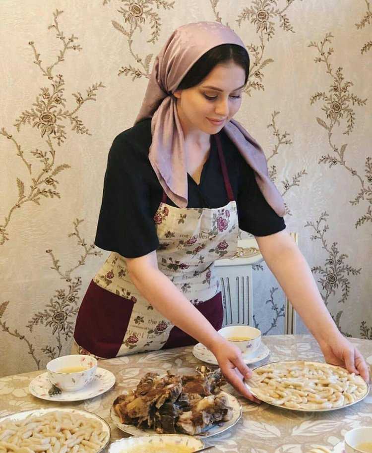 Зарема Хаджиева