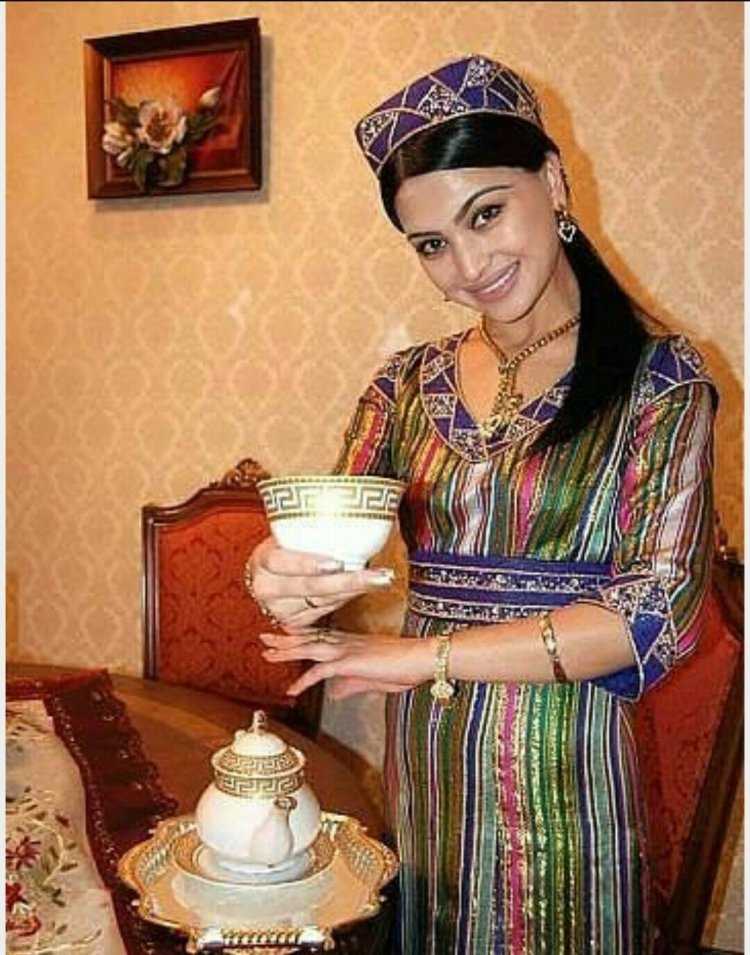 Актриса паризода Шерматова