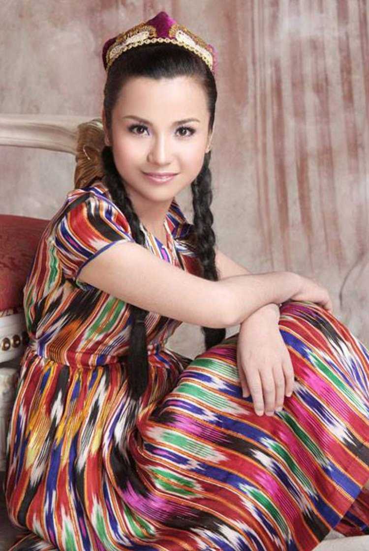 Модель Бегимай Карыпбекова