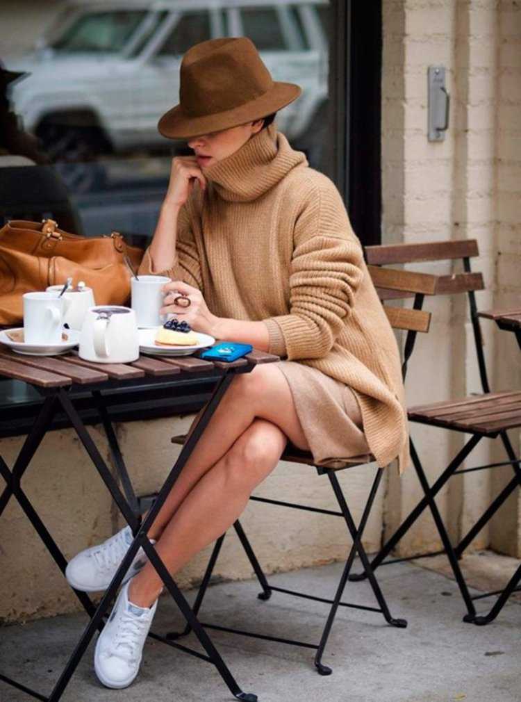 Фотосессия в стиле француженки в студии