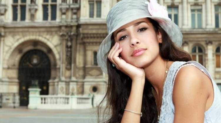 Красивые девушки Франции