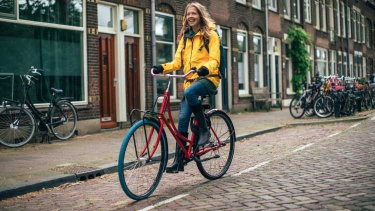 Городской велосипедист