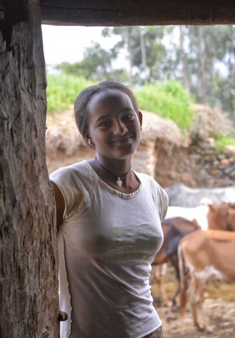 Женщины Эфиопии живот