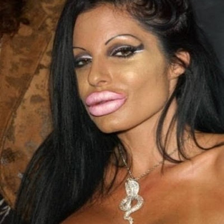 Губастые актеры голливуда28