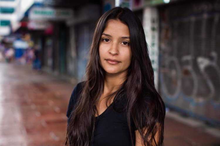 Атлас красоты Микаэла норок Филиппины