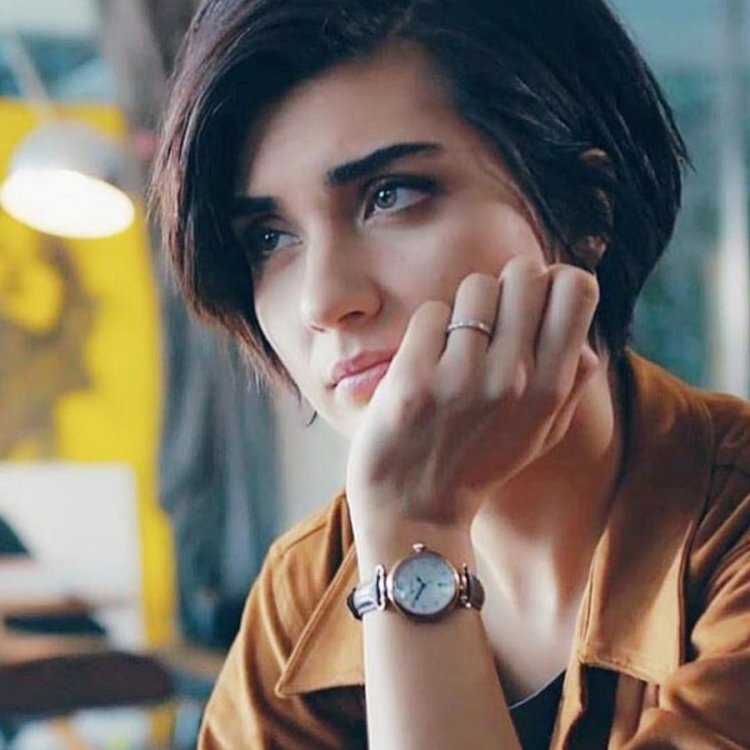 Туба Бюйюкюстюн / Tuba Büyüküstün