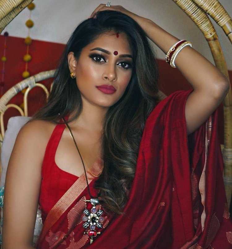 Красивые индуски