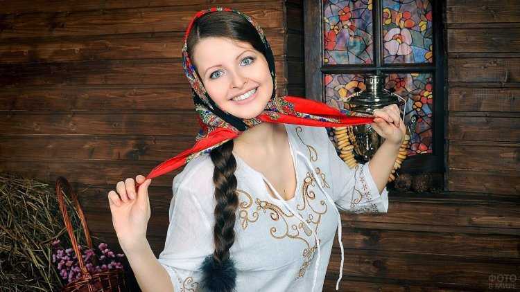 Русская красавица с косой