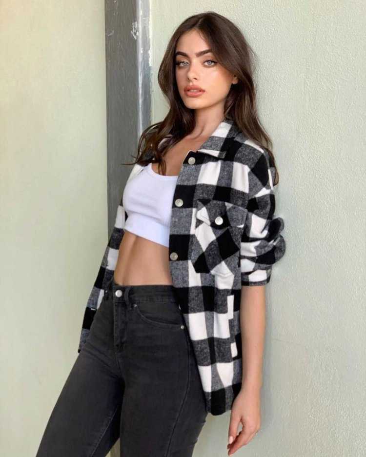 Яэль Шелбиа