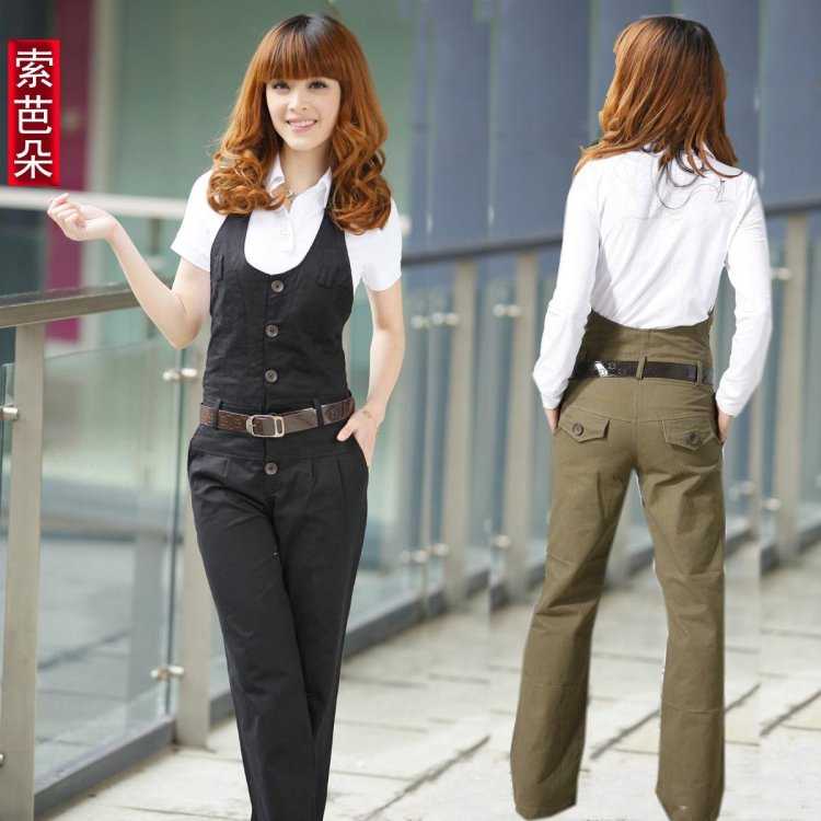 Японские девушки в джинсах