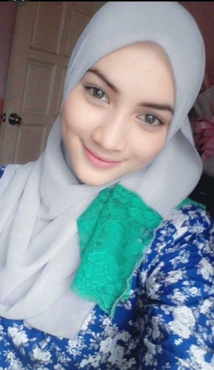 Красивая казашка мусульманка