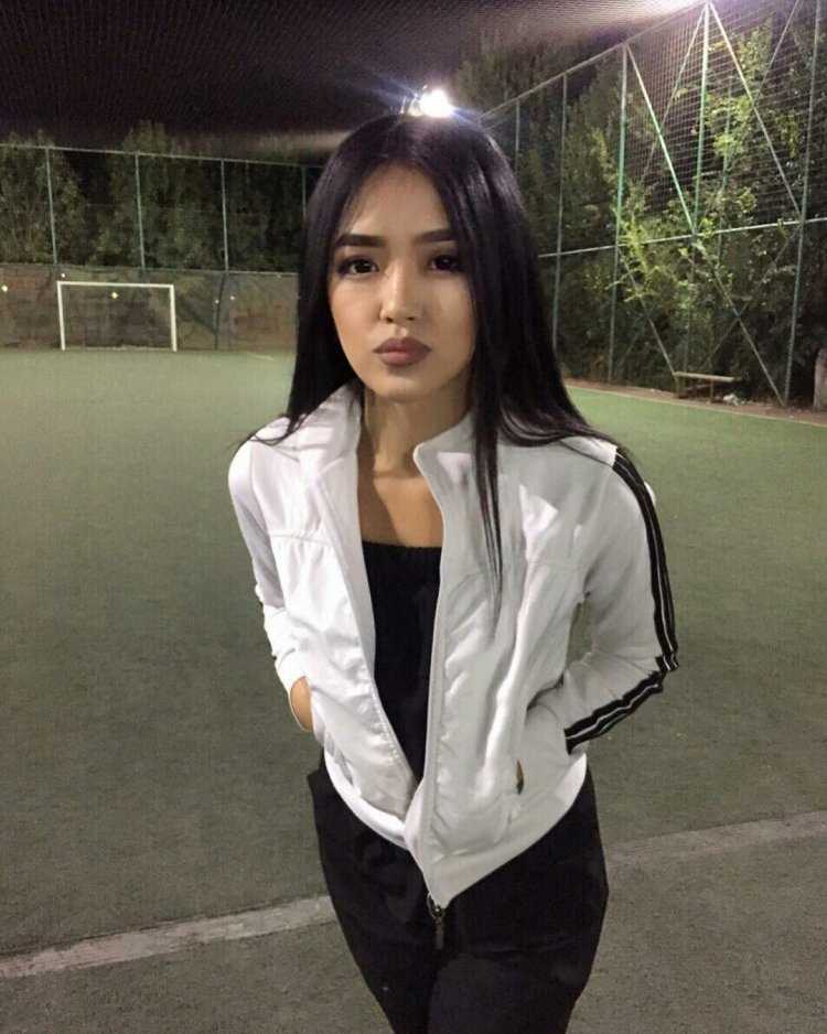 Казашка в клубе8