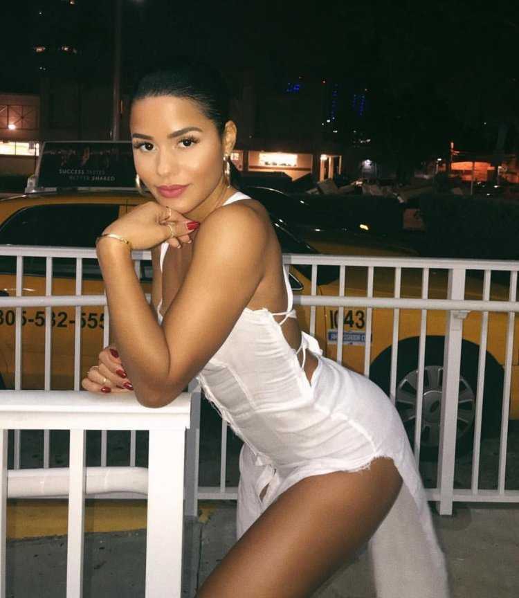 Катя Генри Dress