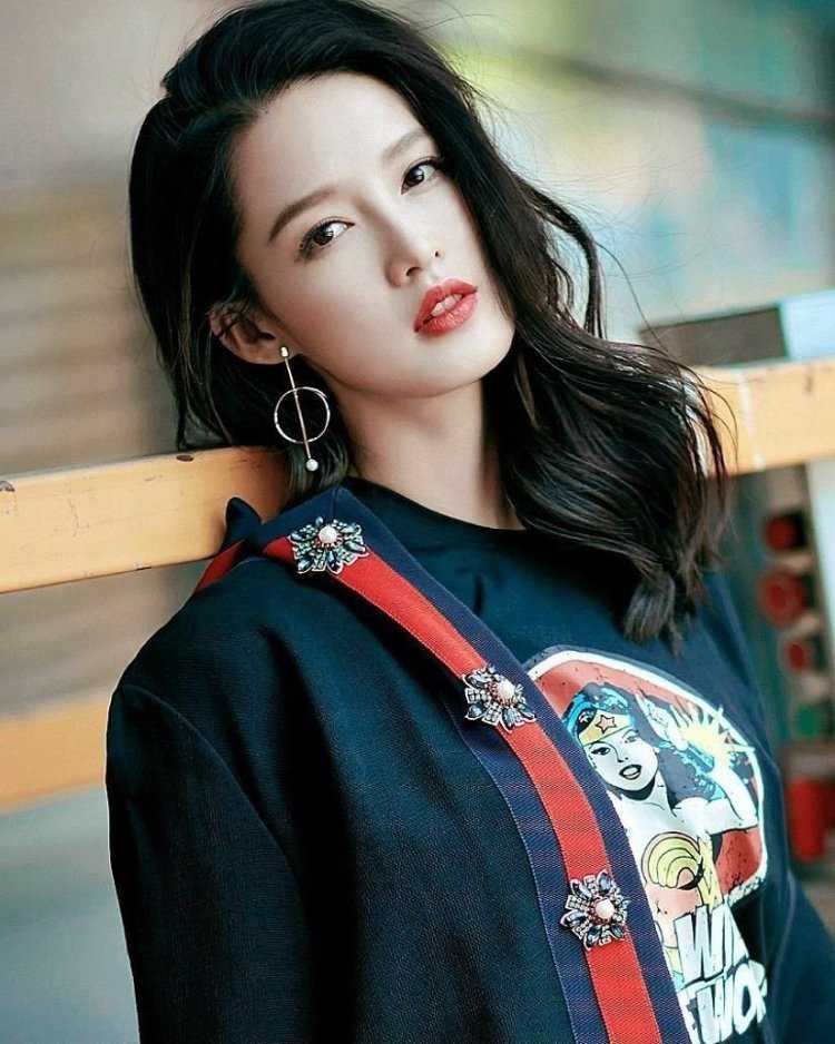 Фей фей Сун Estee Lauder