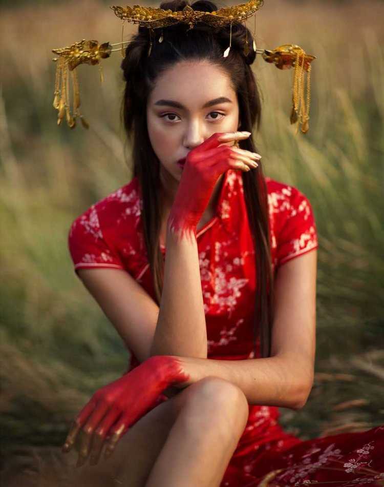 Актриса Чан Йи