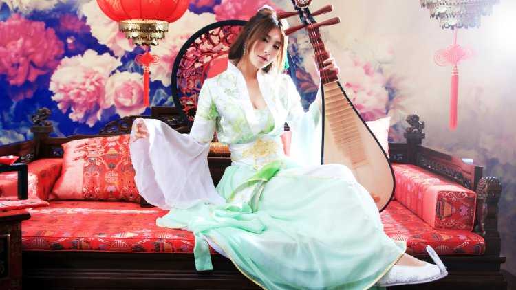 Китайская бамбуковая флейта и гуцинь