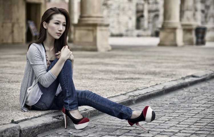 Стильная азиатка