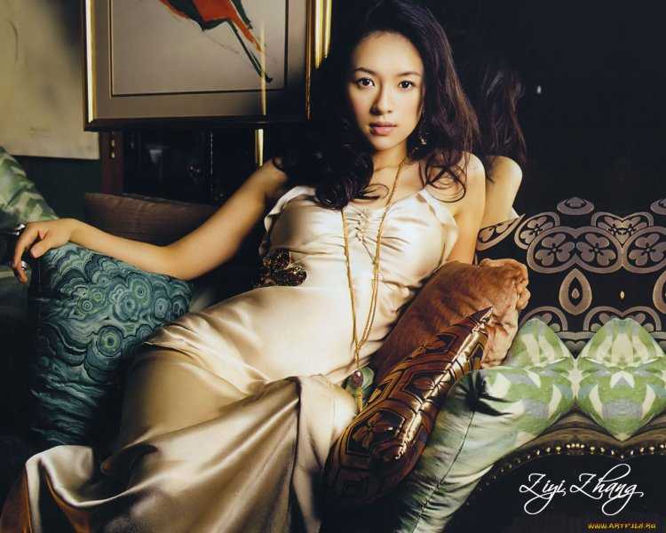 Китайская актриса Чжан Цзыи