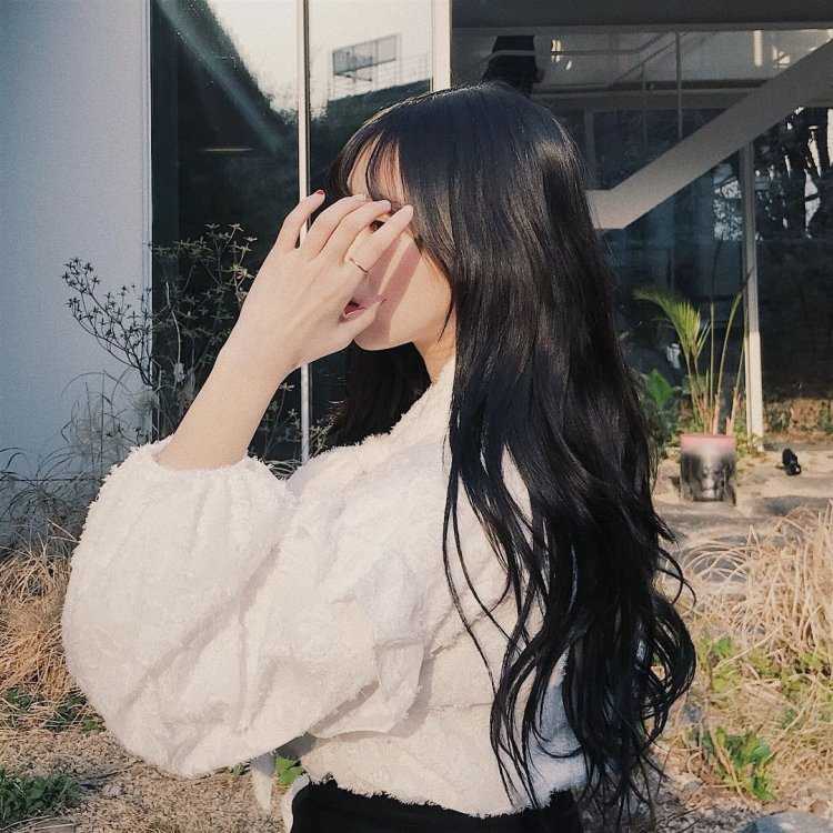 Кореянки ulzzang с чёрными волосами без лица