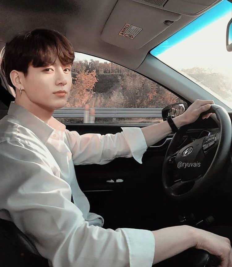 Машины БТС Чонгука