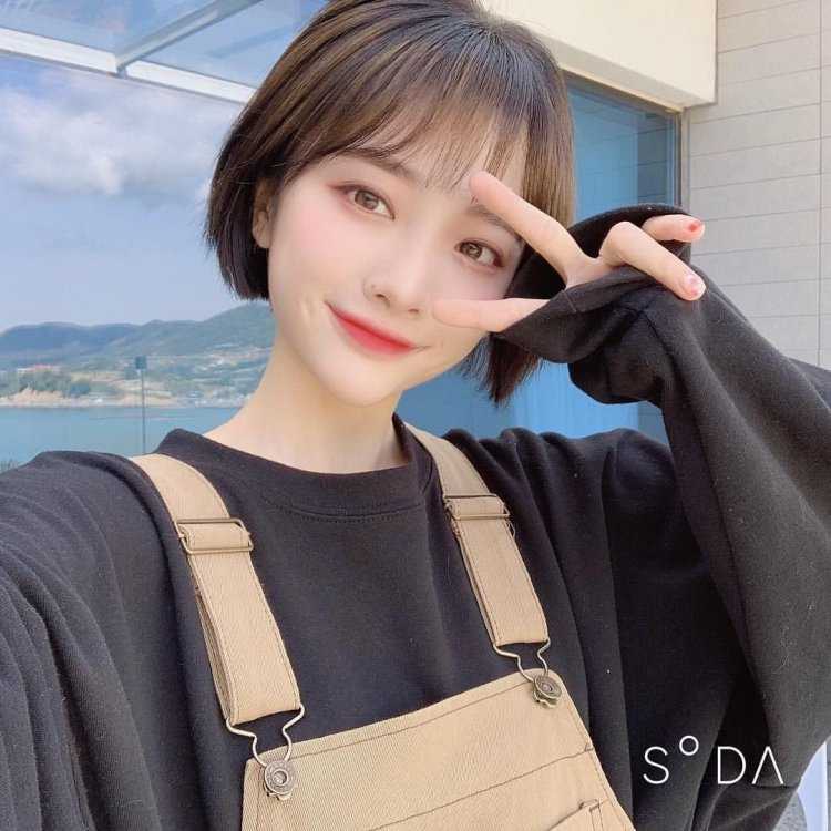 Корейские девушки с короткими волосами