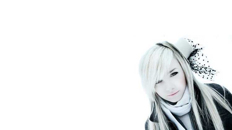 Белые волосы обои на рабочий стол