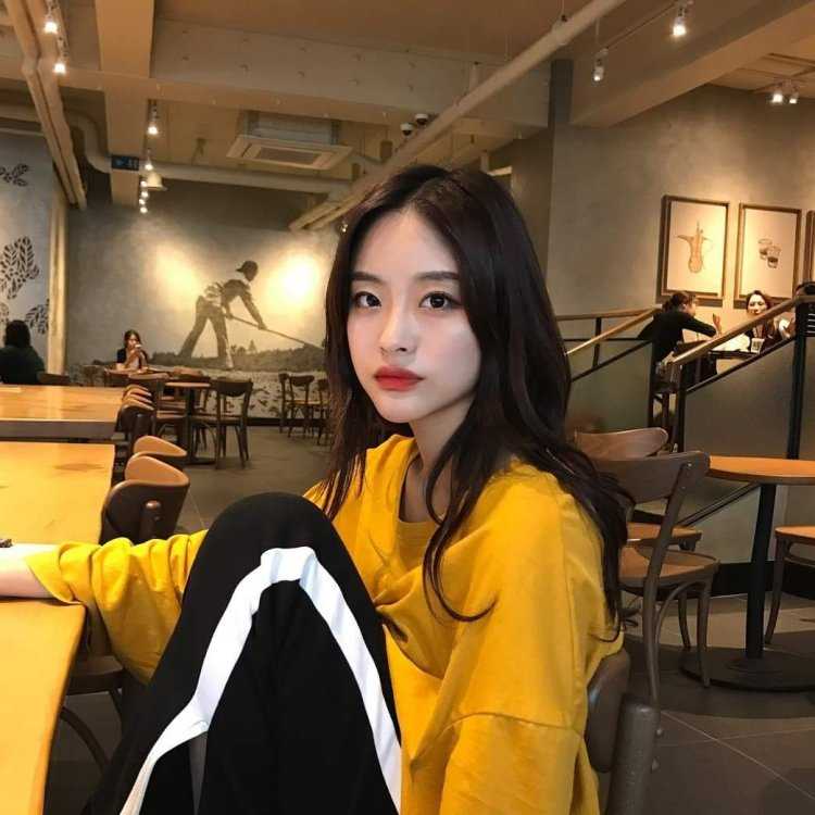 Кореянка Огай Селина