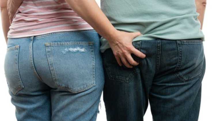 Мужские и женские ягодицы