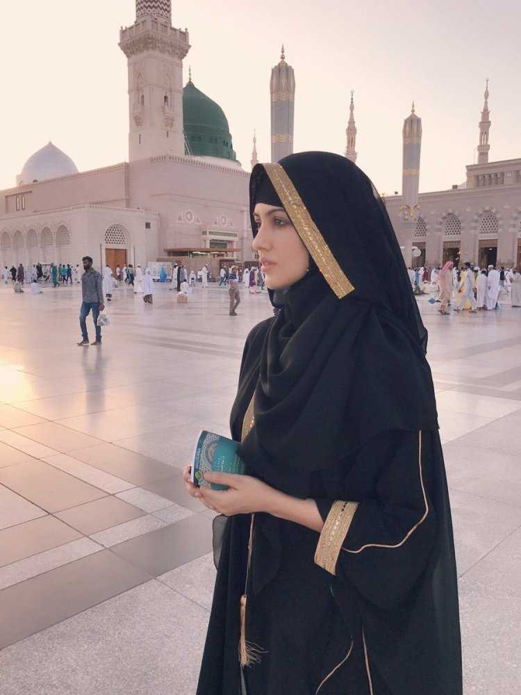 Мусульманка Салихат Касумова