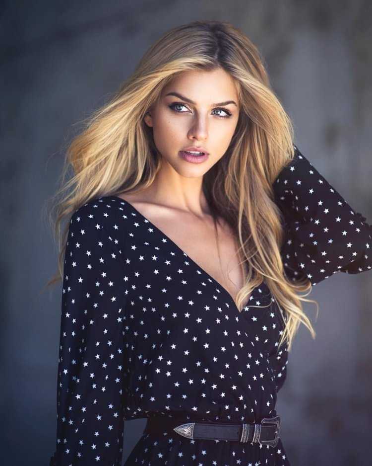 Марина Laswick