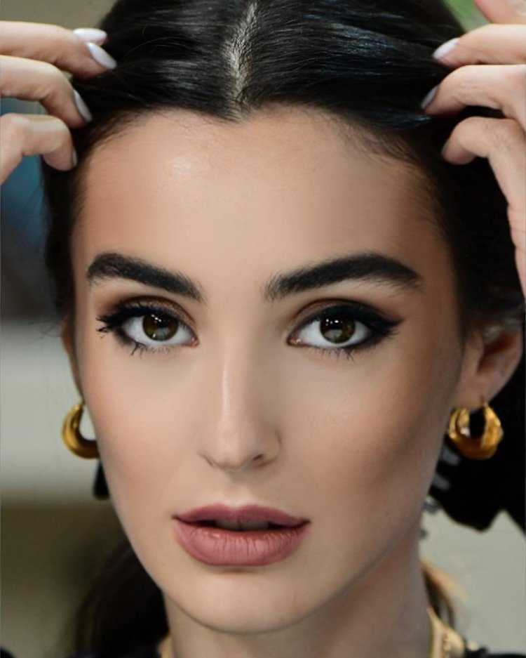 Грузинка Лилу