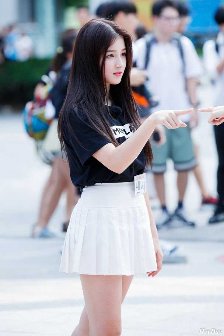 Нэнси момолэнд