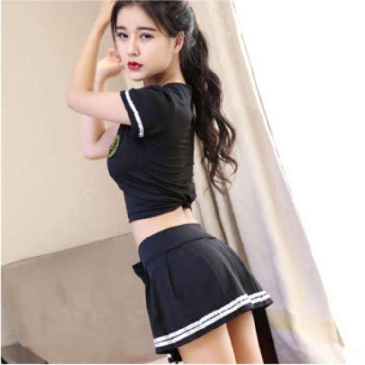 Корейские девочки в юбках