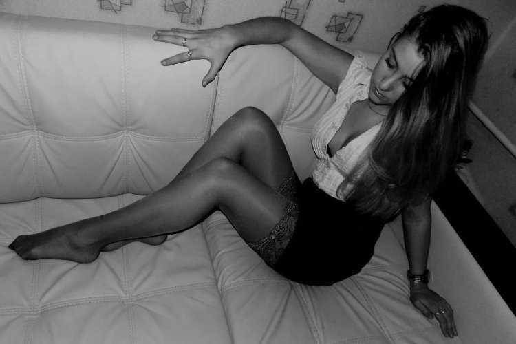 Девушки в колготках частное