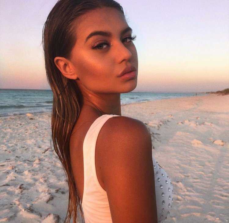 Sofia Jamora без макияжа