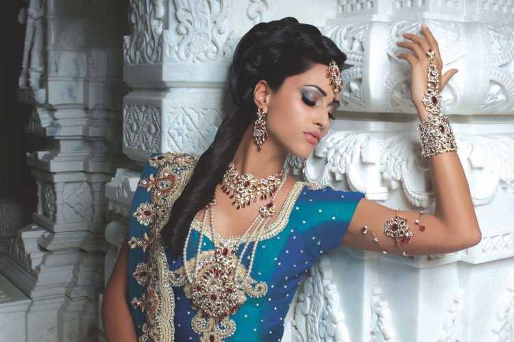 Индианка блондинка